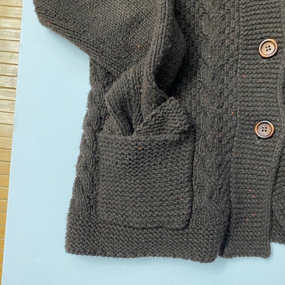 Eddie Bauer wool sweater - Picture 5 of 9